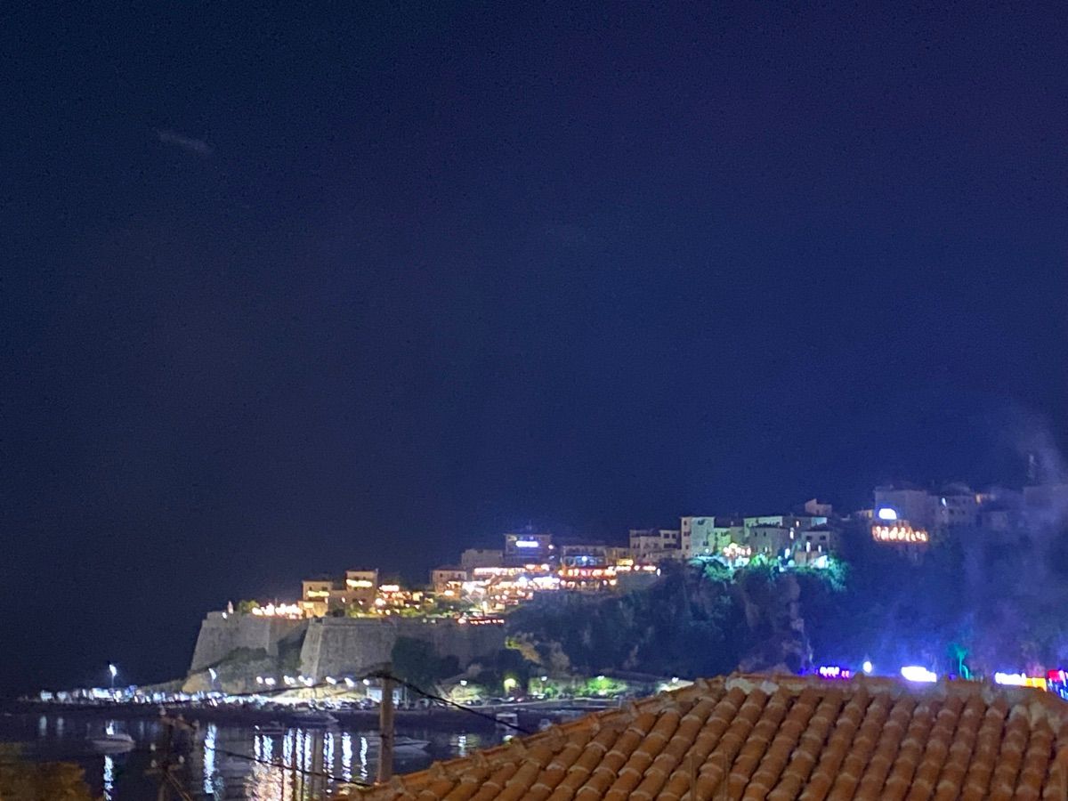 Albania - Montenegro — foto 4
