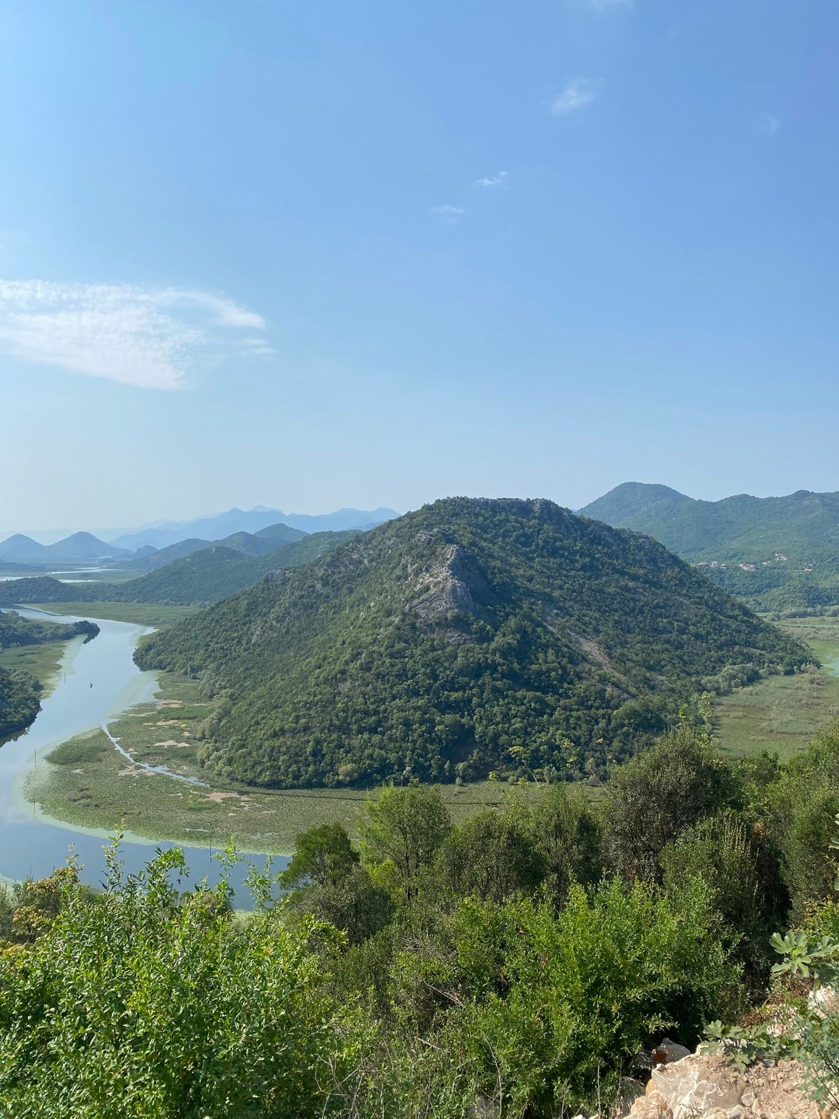 Albania - Montenegro — foto 8